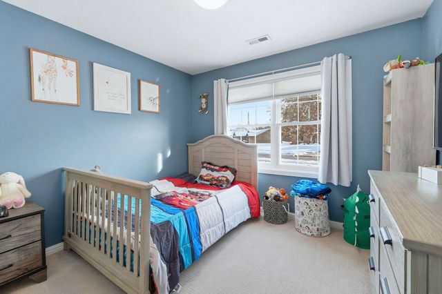 237 Broadmore Circle, Angola, IN 46703