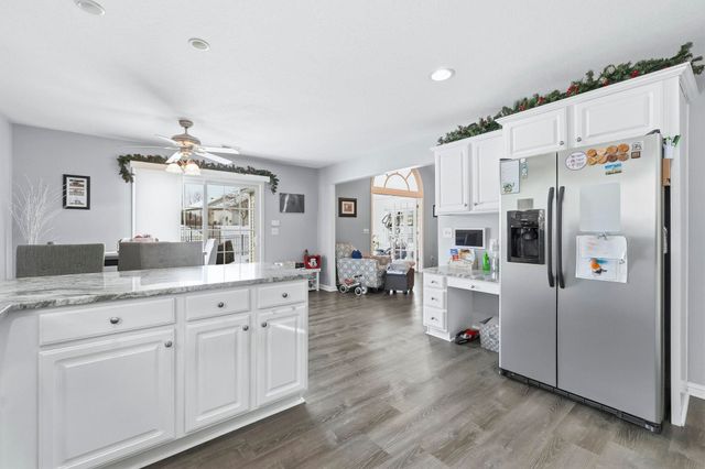 237 Broadmore Circle, Angola, IN 46703