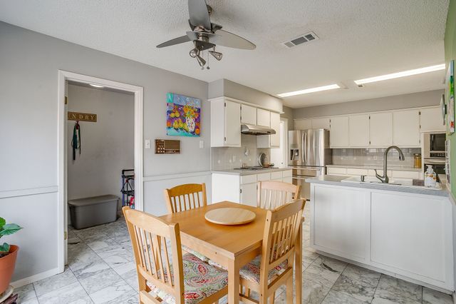 2712 Butler Drive, Arlington, TX 76012