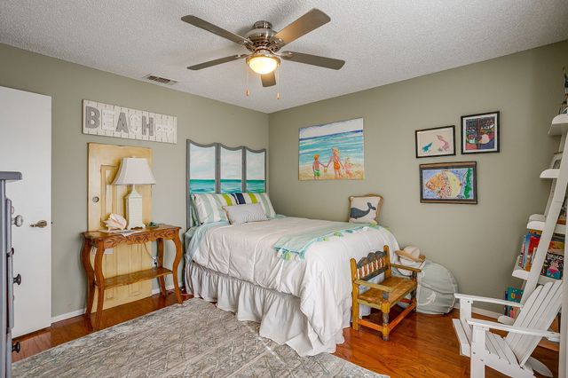 2712 Butler Drive, Arlington, TX 76012