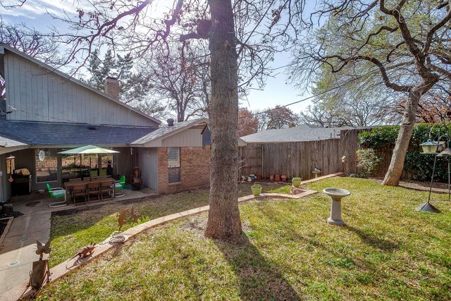 2712 Butler Drive, Arlington, TX 76012