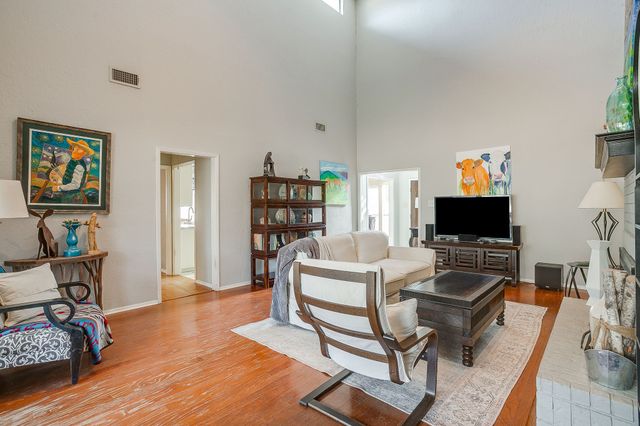 2712 Butler Drive, Arlington, TX 76012