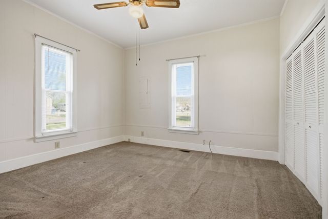 102 South Locust Street, Mount Pleasant, TN 38474