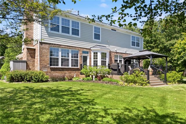 10660 Willow Brook Road, Washington Twp, OH 45458
