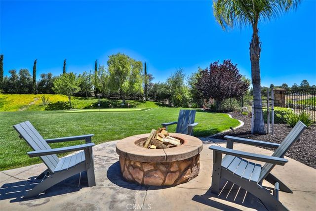 39520 Colleen Way, Temecula, CA 92592