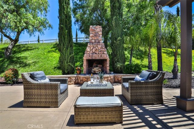 39520 Colleen Way, Temecula, CA 92592