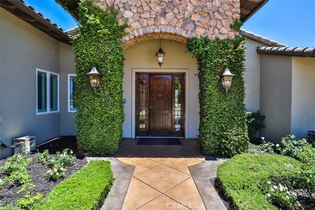 39520 Colleen Way, Temecula, CA 92592