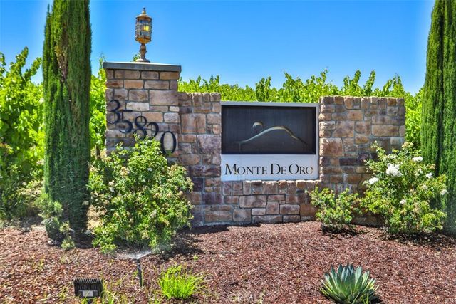 39520 Colleen Way, Temecula, CA 92592