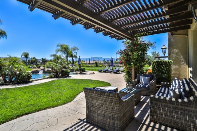 39520 Colleen Way, Temecula, CA 92592