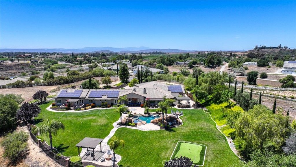 39520 Colleen Way, Temecula, CA 92592