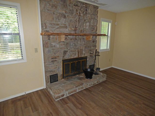 1 Minentonka Drive, Cherokee Village, AR 72529