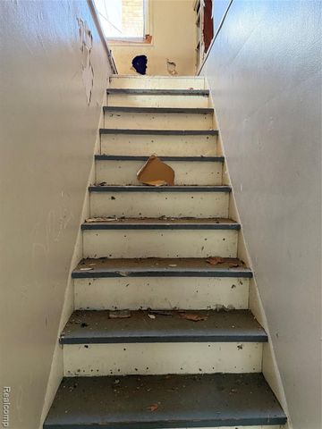 19416 Lamont Street, Detroit, MI 48234