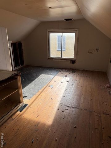 19416 Lamont Street, Detroit, MI 48234