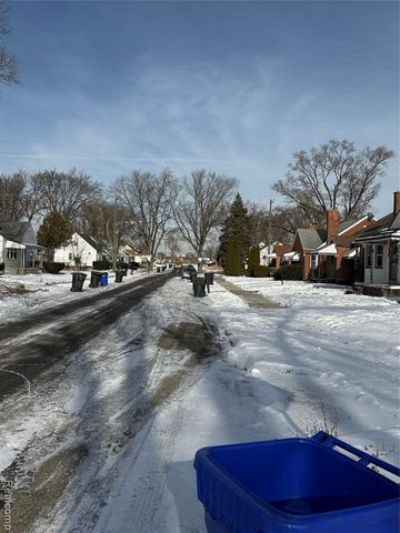 19416 Lamont Street, Detroit, MI 48234