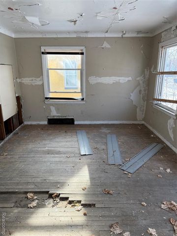 19416 Lamont Street, Detroit, MI 48234