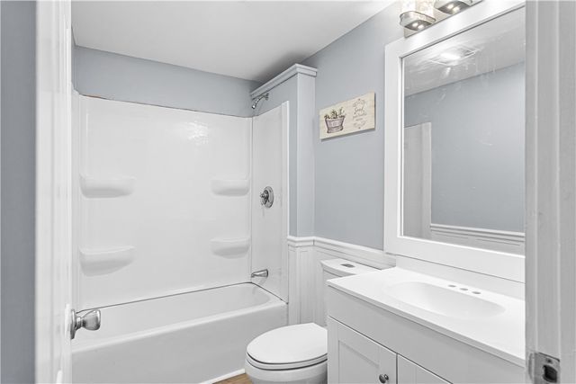 84 Linda Drive, Coventry, RI 02816