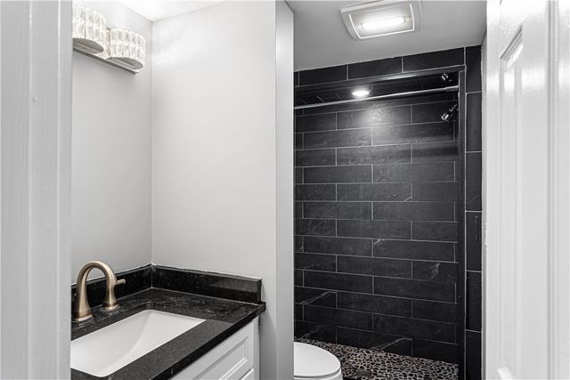 84 Linda Drive, Coventry, RI 02816