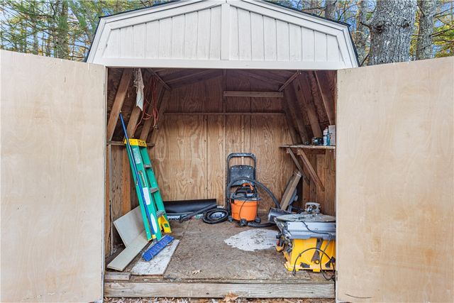 84 Linda Drive, Coventry, RI 02816