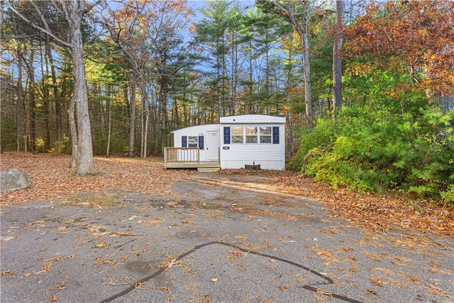 84 Linda Drive, Coventry, RI 02816