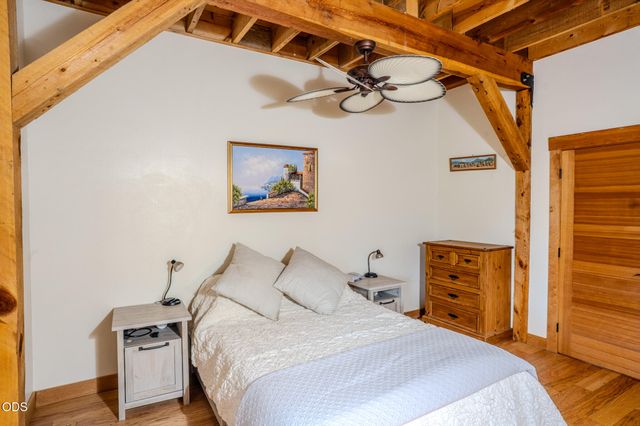 688 Worthington Road, Eagle Point, OR 97524