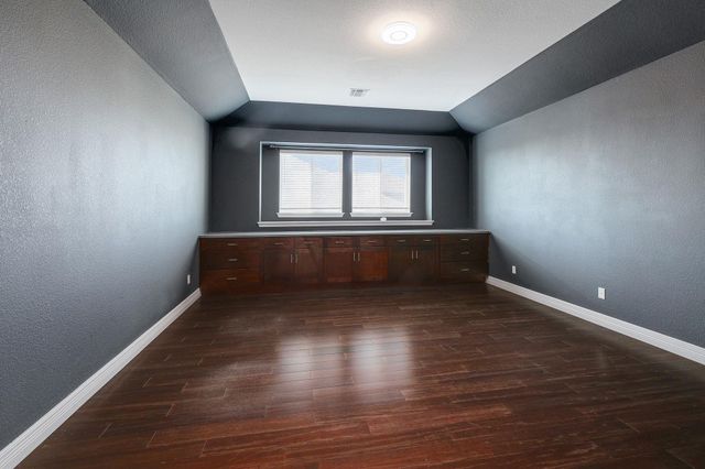 3817 Lombard ST, Round Rock, TX 78681