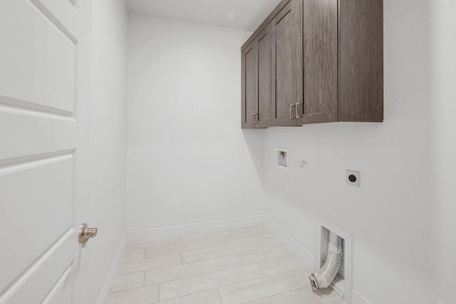 3817 Lombard ST, Round Rock, TX 78681