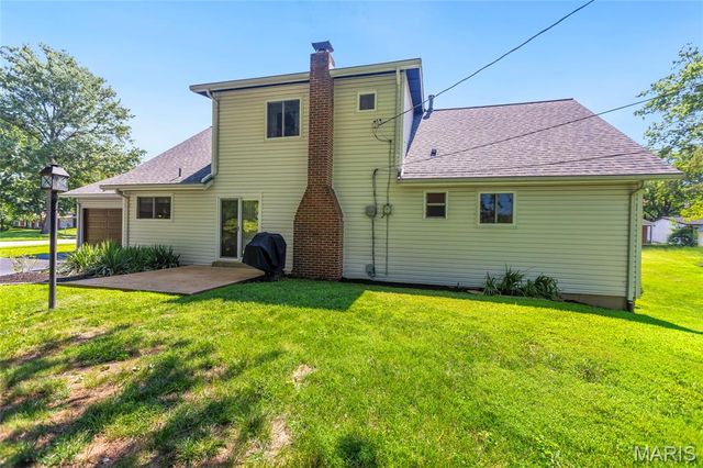 1029 Fernway Lane, Creve Coeur, MO 63141