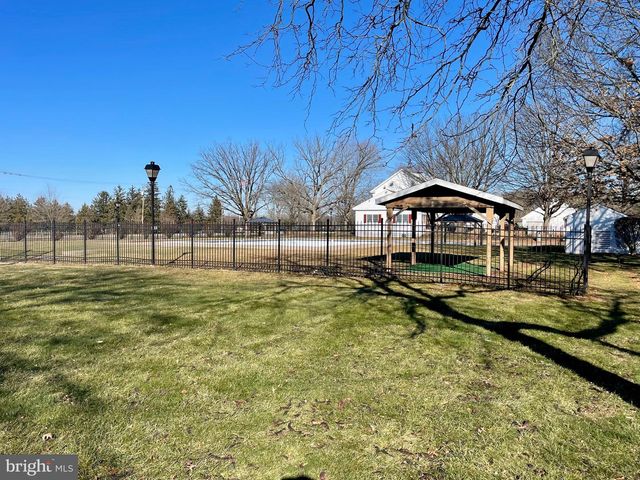 2208 MULBERRY CT, Lansdale, PA 19446