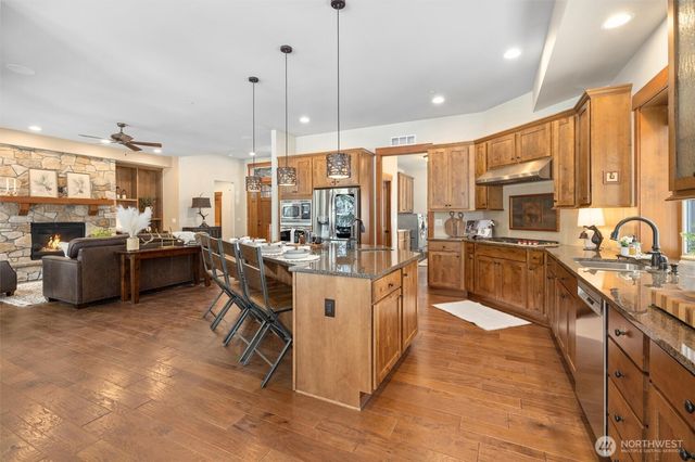 262 Black Nugget Lane, Cle Elum, WA 98922