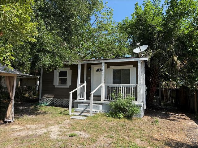 1812 E OKALOOSA AVENUE, Tampa, FL 33604