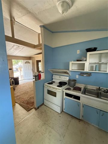 1812 E OKALOOSA AVENUE, Tampa, FL 33604