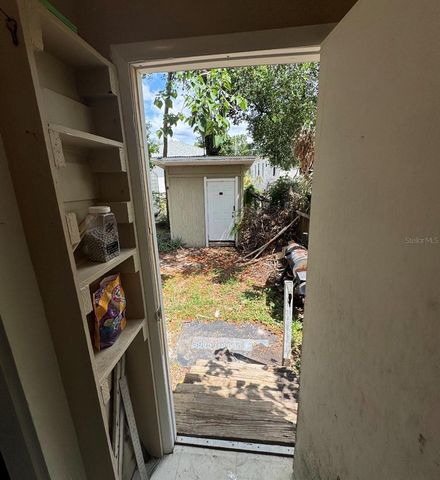 1812 E OKALOOSA AVENUE, Tampa, FL 33604