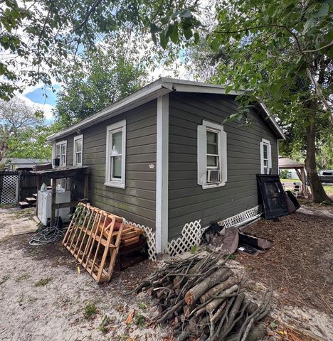 1812 E OKALOOSA AVENUE, Tampa, FL 33604