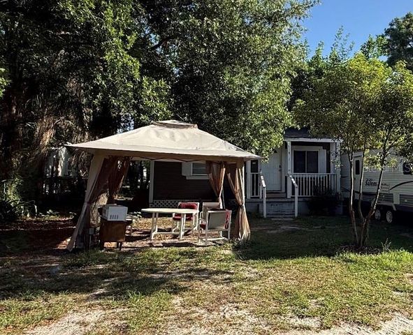 1812 E OKALOOSA AVENUE, Tampa, FL 33604