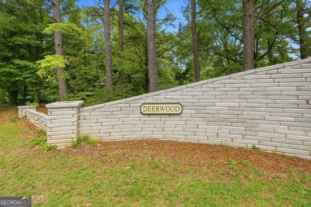 120 Deerwood Circle SE, Smyrna, GA 30082