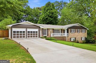 120 Deerwood Circle SE, Smyrna, GA 30082
