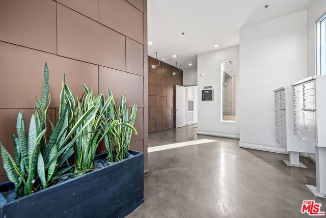 13320 Beach Avenue 304, Marina Del Rey, CA 90292