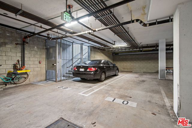 13320 Beach Avenue 304, Marina Del Rey, CA 90292