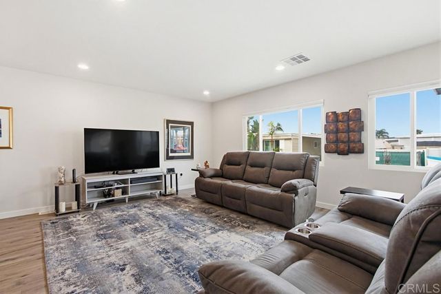 200 N El Camino Real 46, Oceanside, CA 92058