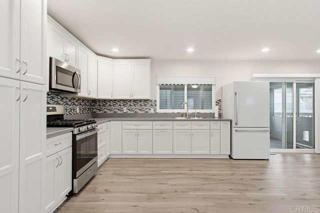 200 N El Camino Real 46, Oceanside, CA 92058