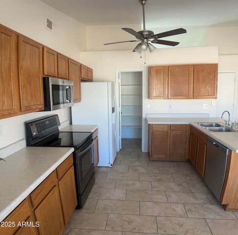 9318 E EL PASO Street, Mesa, AZ 85207