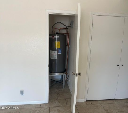 9318 E EL PASO Street, Mesa, AZ 85207