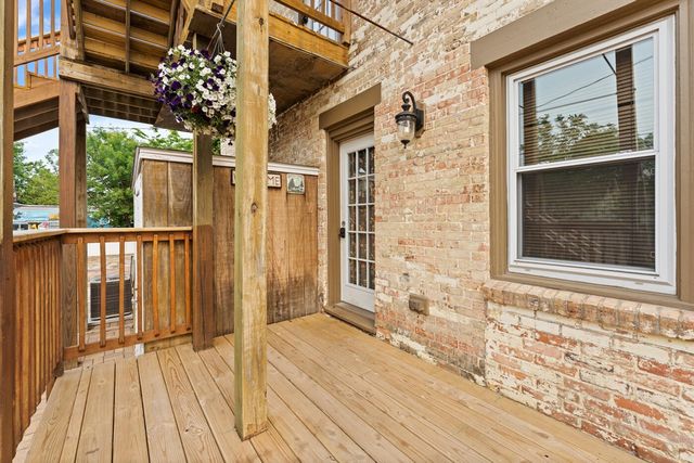 424 Huron Street, South Haven, MI 49090