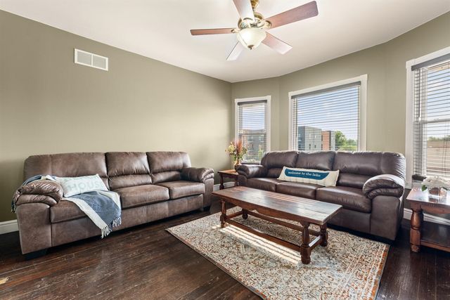 424 Huron Street, South Haven, MI 49090