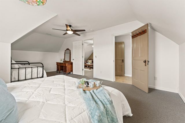 424 Huron Street, South Haven, MI 49090