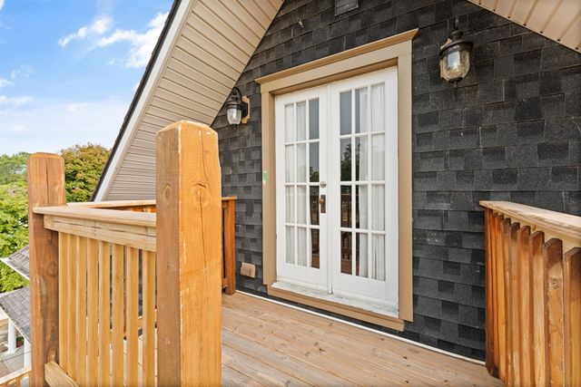 424 Huron Street, South Haven, MI 49090