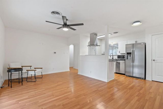 2407 Southland DR, Austin, TX 78704