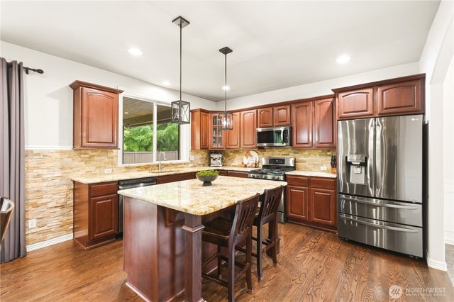 28302 239th Street, Maple Valley, WA 98038