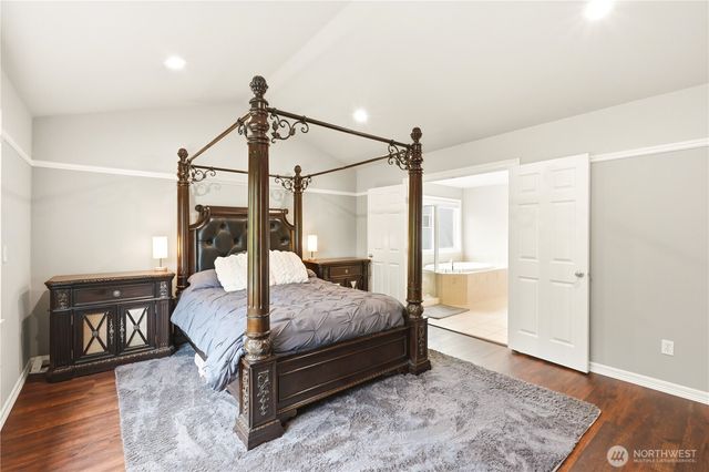28302 239th Street, Maple Valley, WA 98038