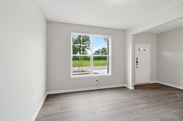 1204 Eagle Boulevard, Hamilton Twp, OH 45039